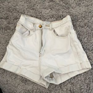 HIGH WAISTED AMERICAN APPAREL SHORTS